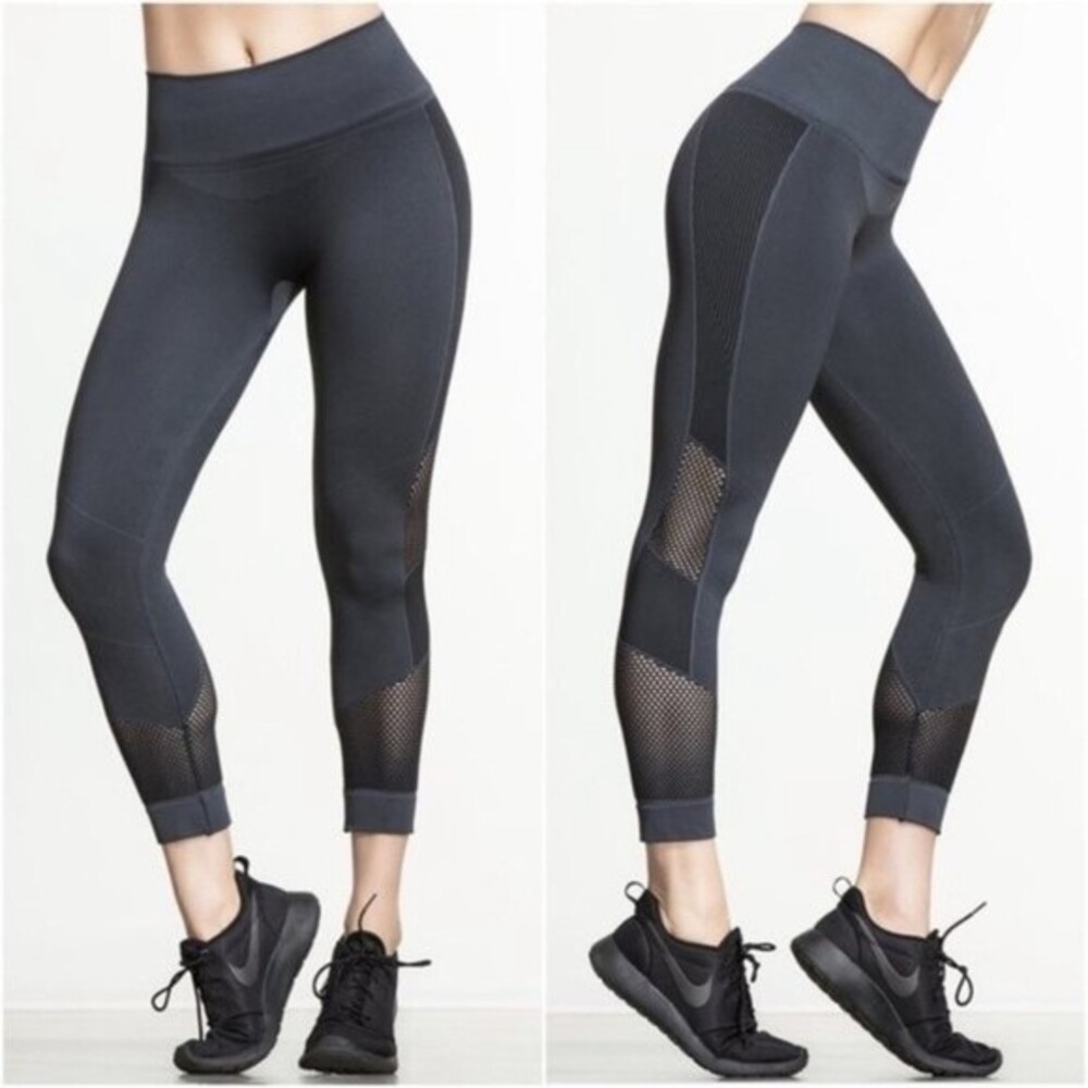 NUX Vivian Carpi Crops with Mesh Details M